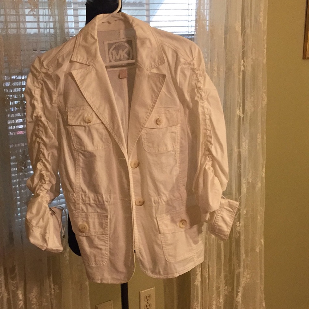 MICHAEL KORS SPRING JACKET! (BNWT) Beautiful White
